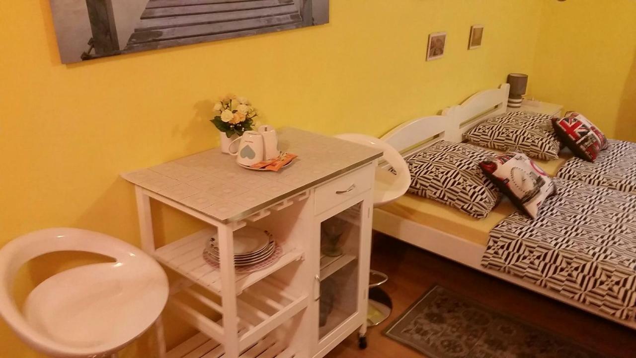 Studio And Rooms Korzo Риека Экстерьер фото
